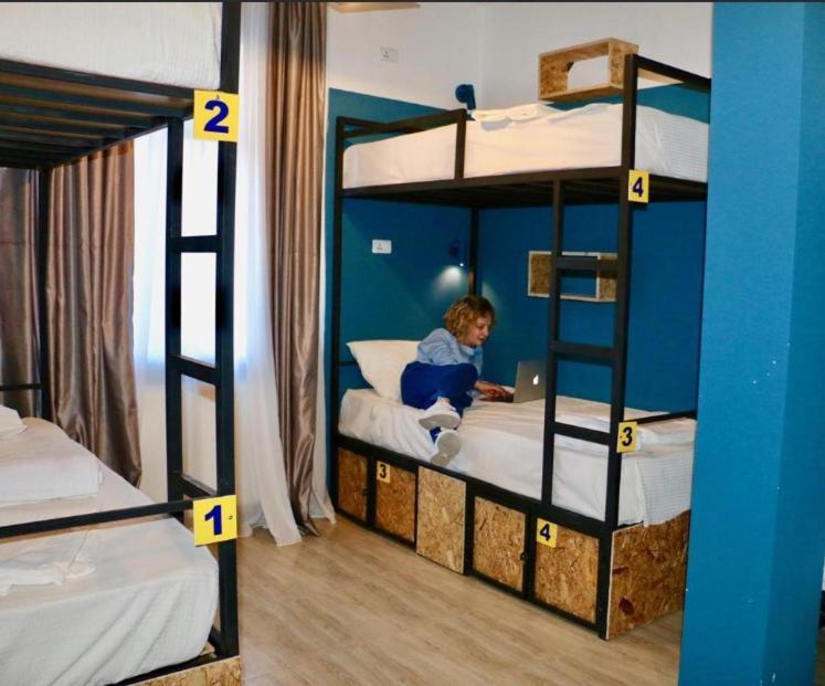 Scary Hostel تبليسي المظهر الخارجي الصورة